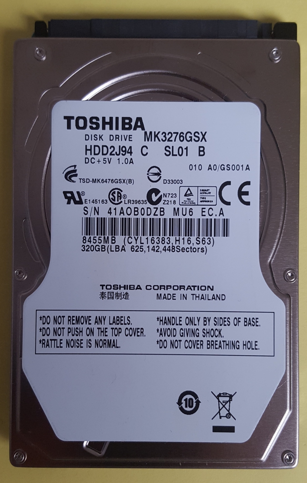 Toshiba MK3552GSX  500GB  2.5"  SATA